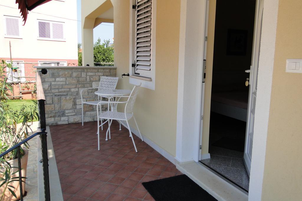 Apartments Villa Ela Umag Ngoại thất bức ảnh